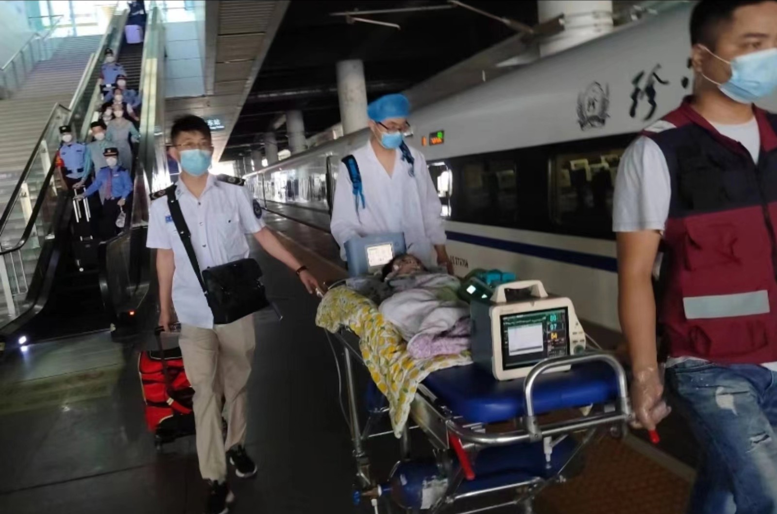 耿马高铁转运公司