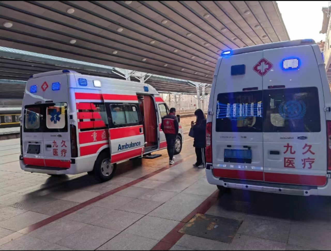 耿马救护车长途转运